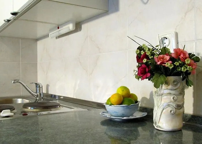 For Two Persons With Sea View In Near The Apartment Trogir